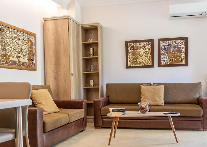 Mandani Luxury Apartment *